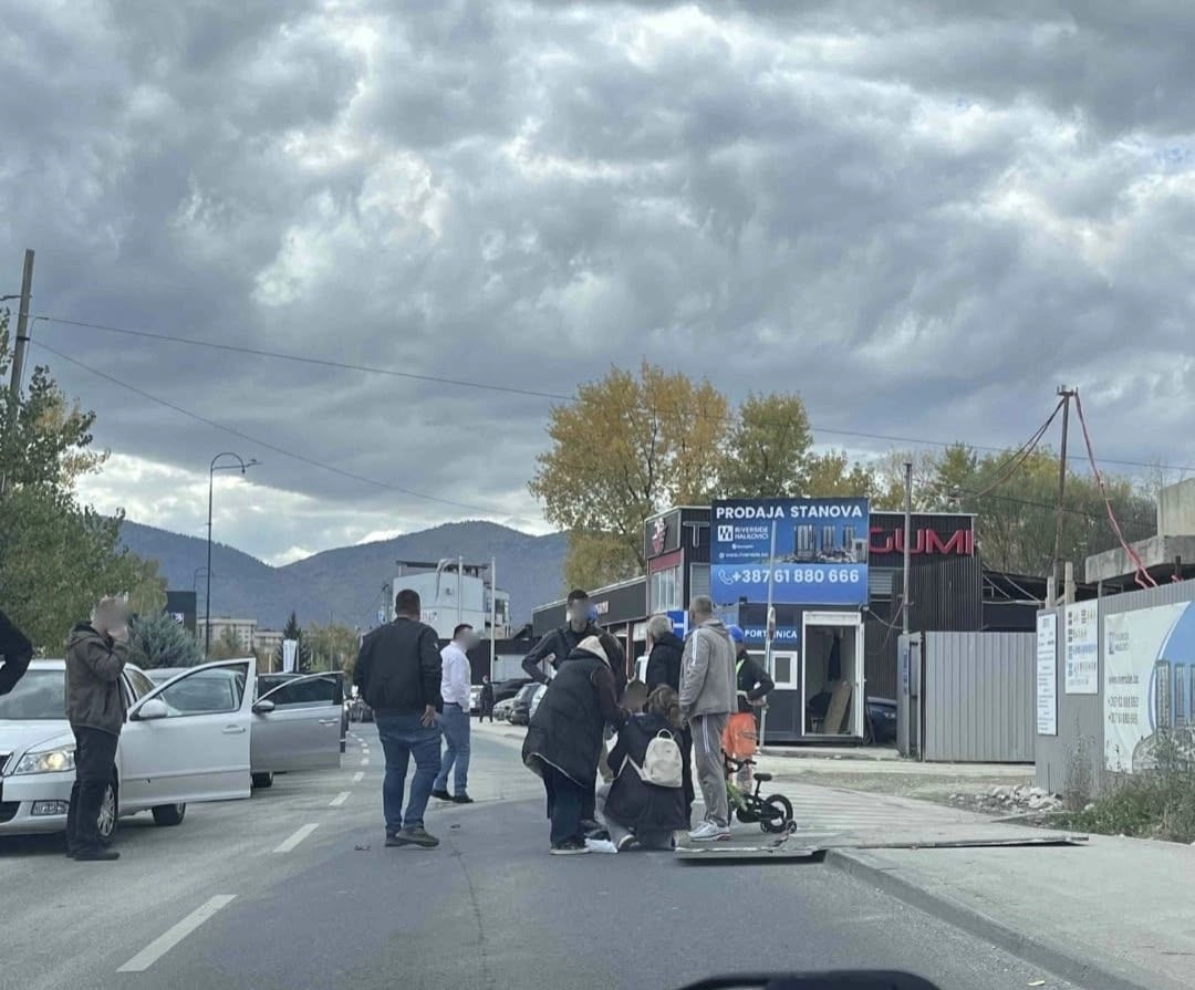 Drama u Sarajevu: Konstrukcija pala na ženu i dijete u Halilovićima